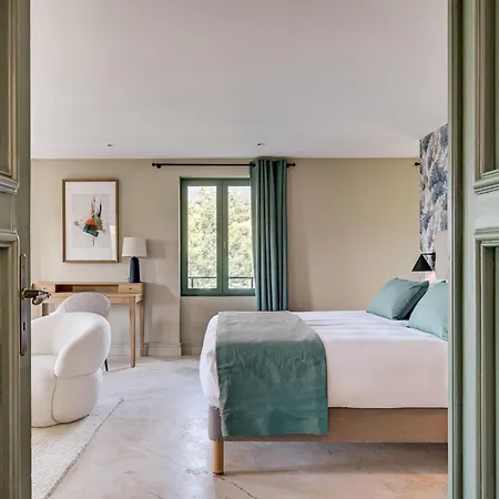 Guest house Chateau La Merienne 5*