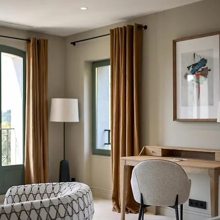Guest house Chateau La Merienne Le Lavandou